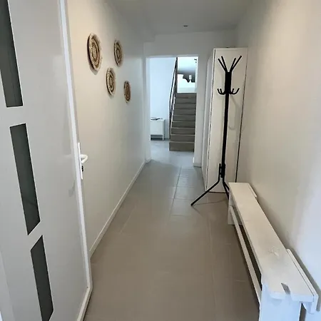 Holiday home Lofty Au-lac Renovated In 2024